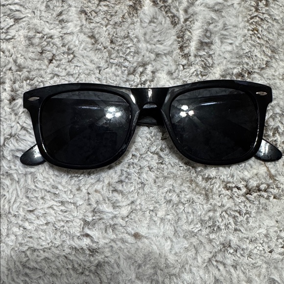 Assorted Trendy  High Quality Sunglasses Brand New Never Used main image 5